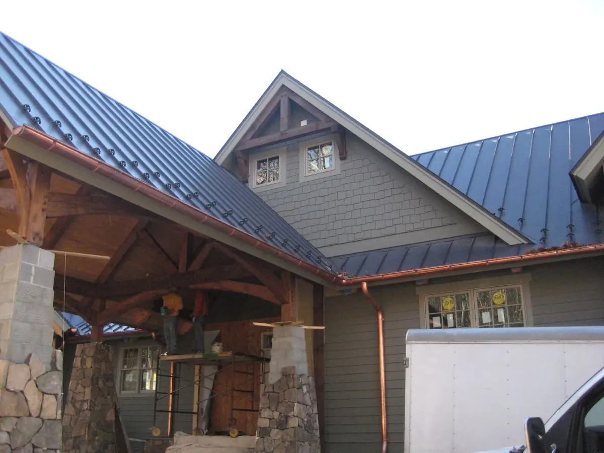 Craftsman Roofing team delivering quality roofing work in Spring Glen